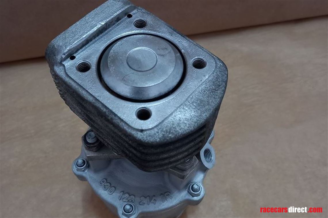 rare-wastegate-porsche-930935-gr4