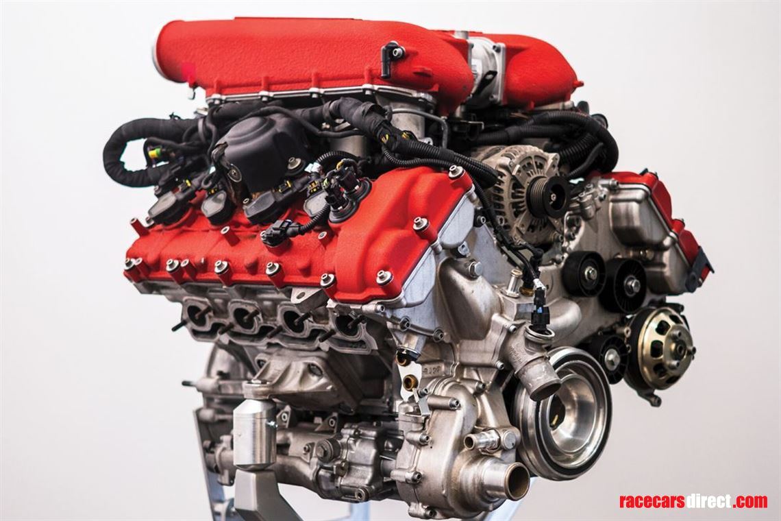 wanted-ferrari-458-italia-show-engine