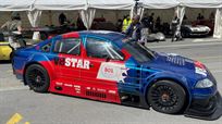 v8-star-silhoutte-touring-auomobil-racing