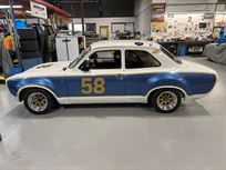 ford-escort-rs1600-with-cosworth-bdg