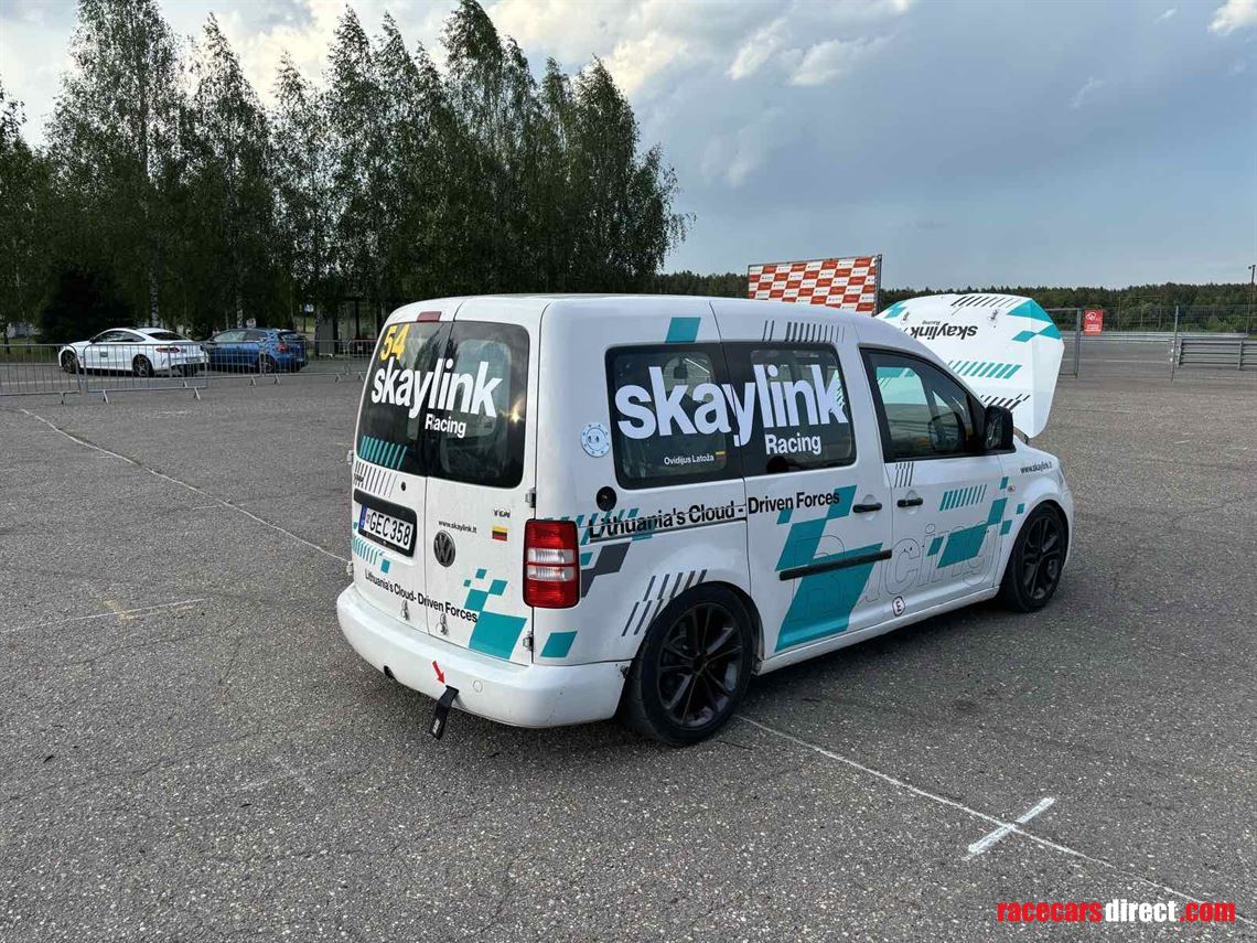 Racecarsdirect.com - Vw Caddy endurance prep