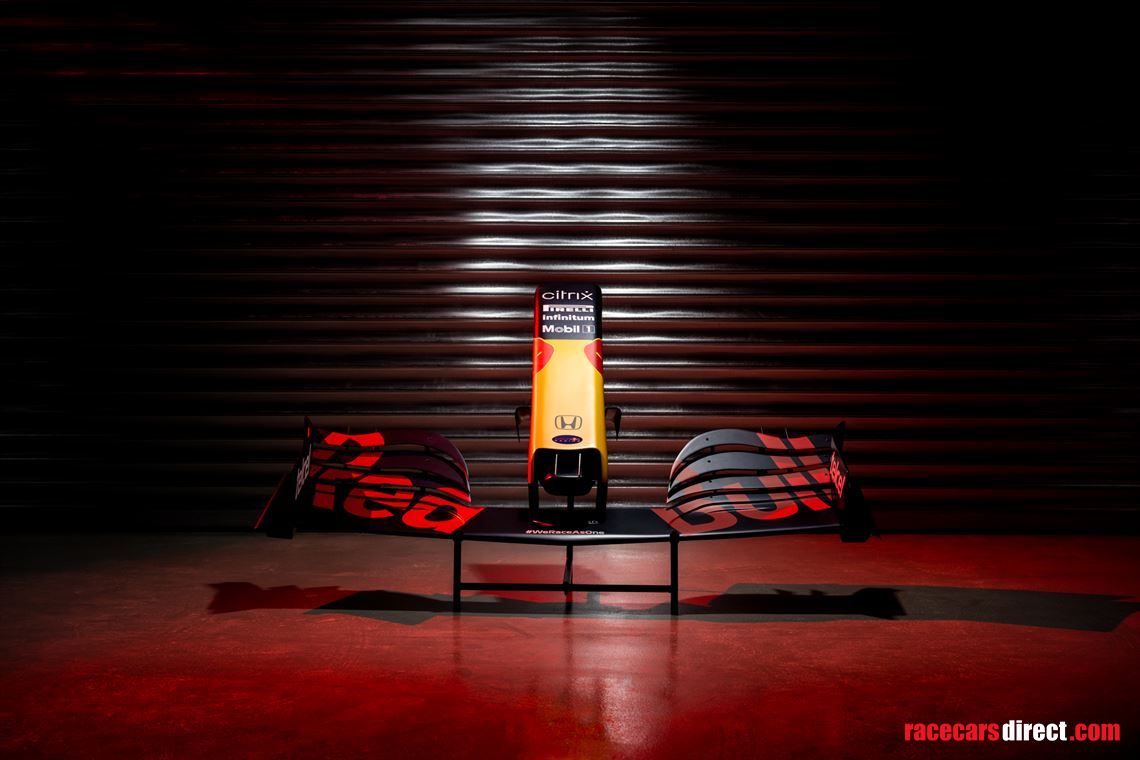 red-bull-f1-rb16b-display-nose-panel