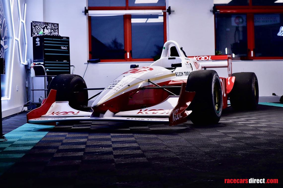 lola-97-indy-lights-f3000-hybrid