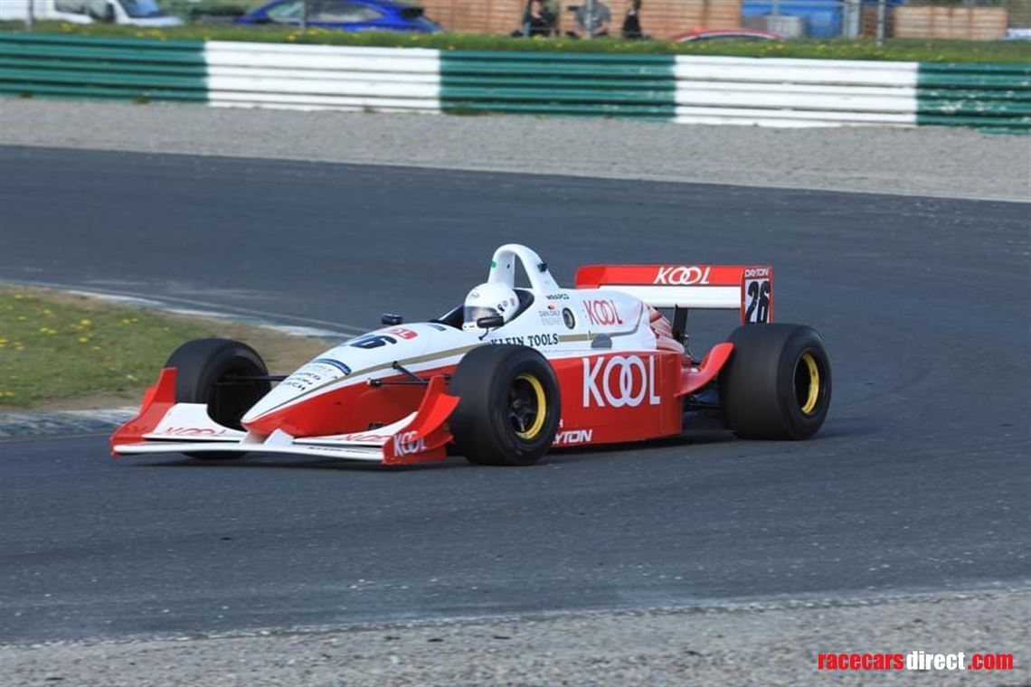 lola-97-indy-lights-f3000-hybrid