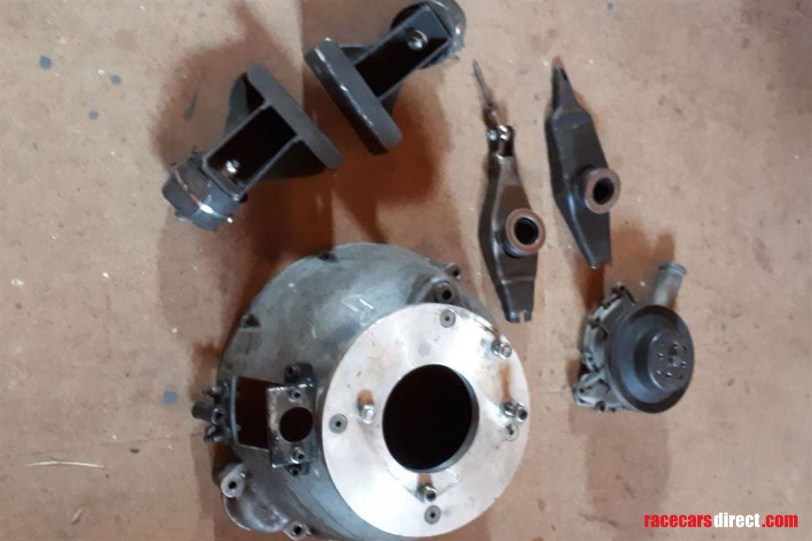 rover-v8-bellhousing-and-clutch