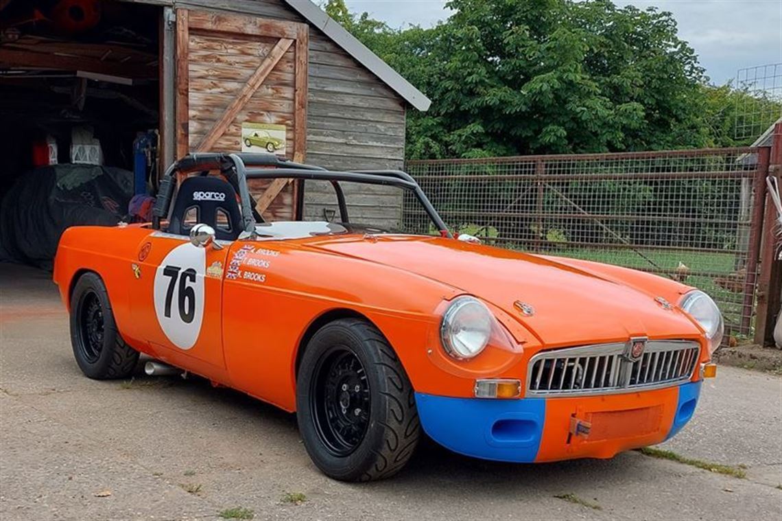 MGB RACE CAR