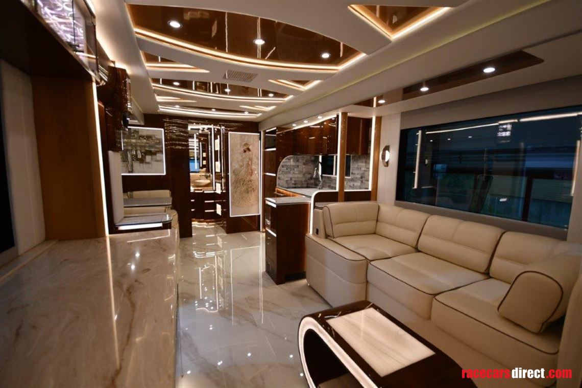 state-of-the-art-motorhome---px-welcome