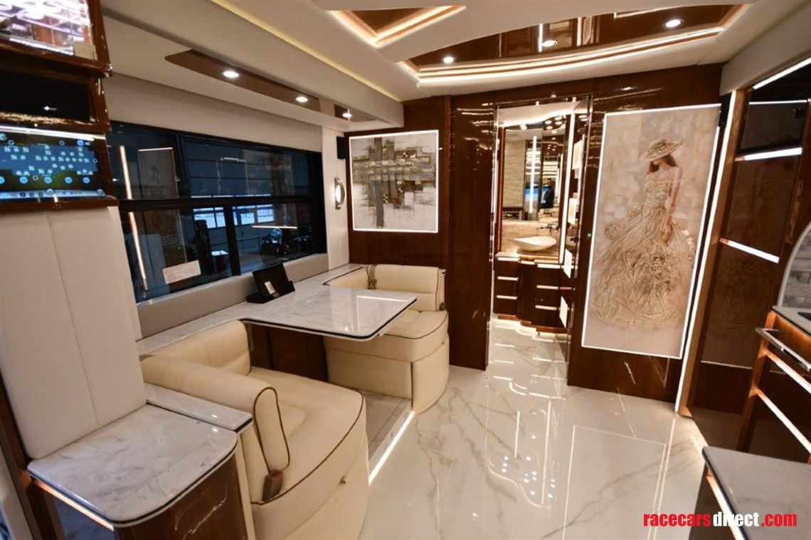 state-of-the-art-motorhome---px-welcome