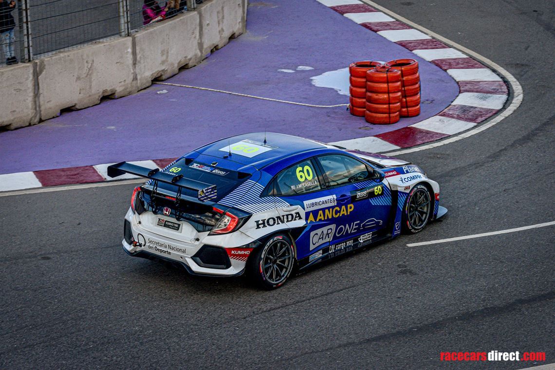 honda-civic-tcr-ready-to-win