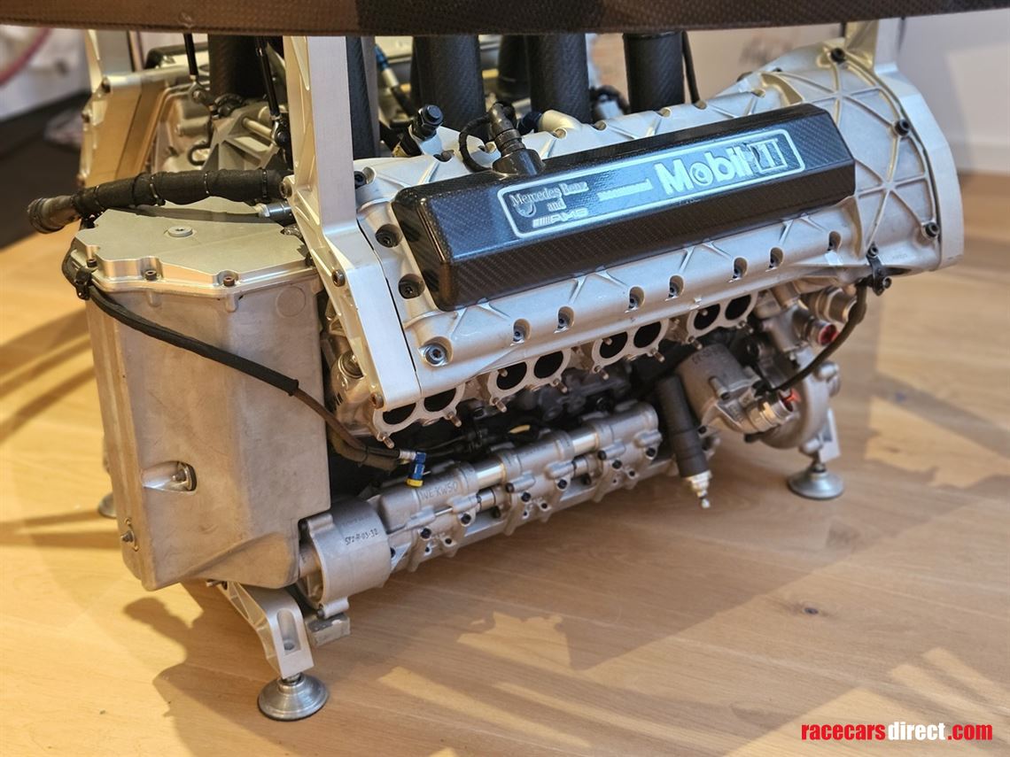 11-original-mercedes-benz-dtm-engine-table