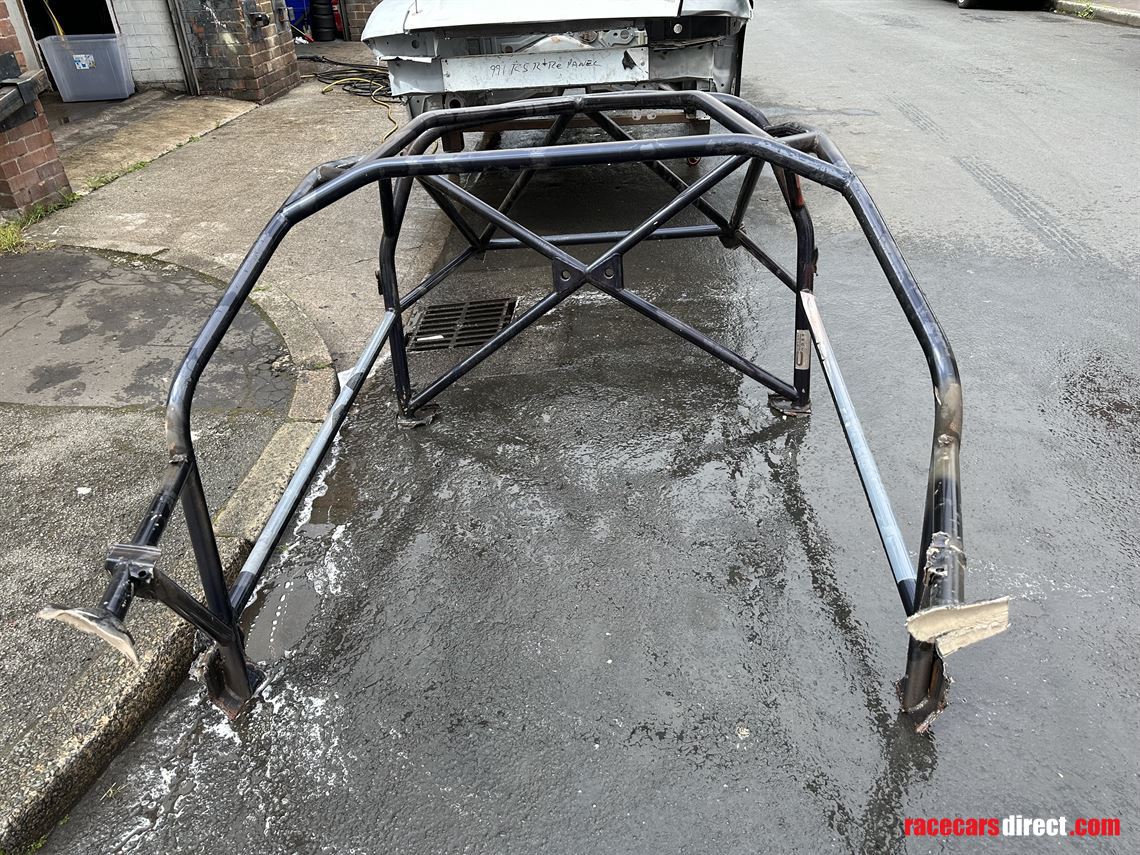 Racecarsdirect.com - Porsche 911 991 RSR Project chassis (Cayman based)