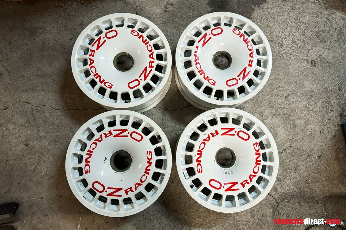 Racecarsdirect.com - OZ Racing Magnesium Wheels M3 E30 DTM