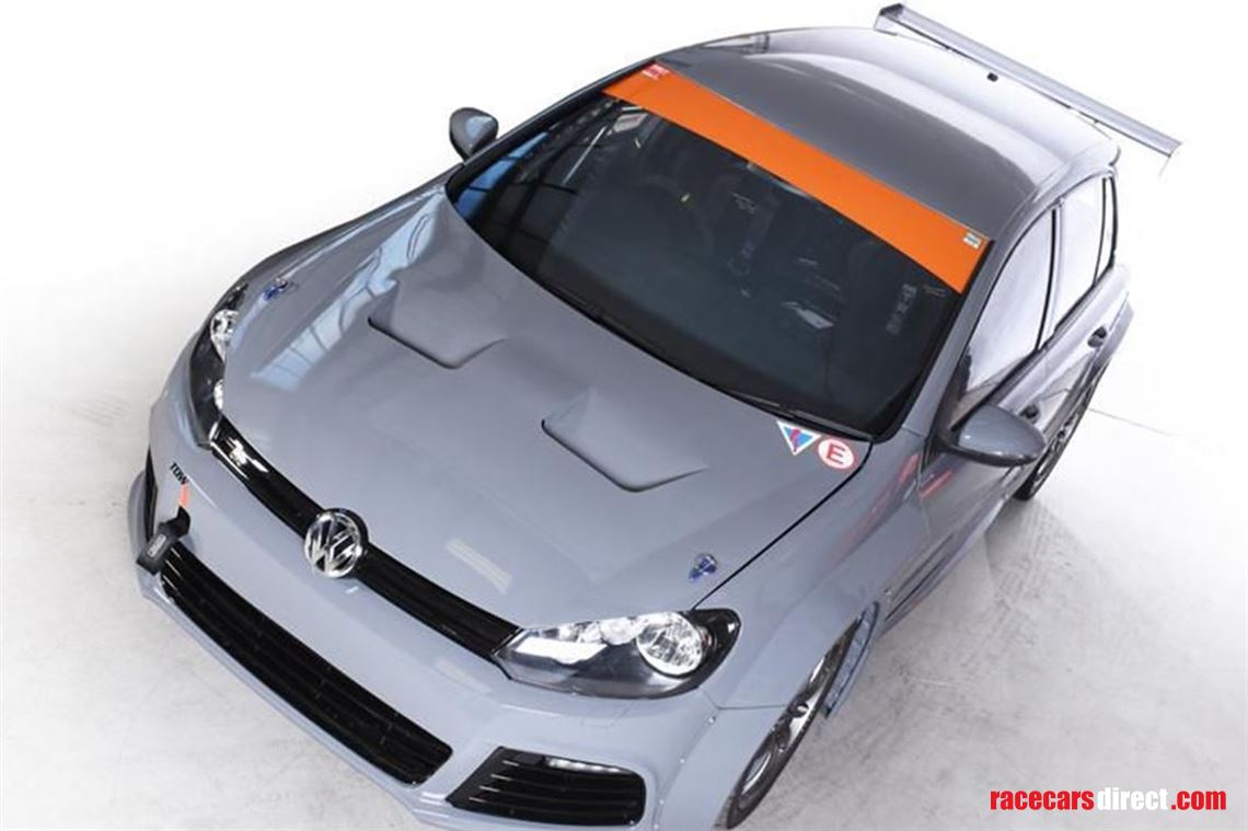 vw-golf-race-car-racecar-track-car-trackcar