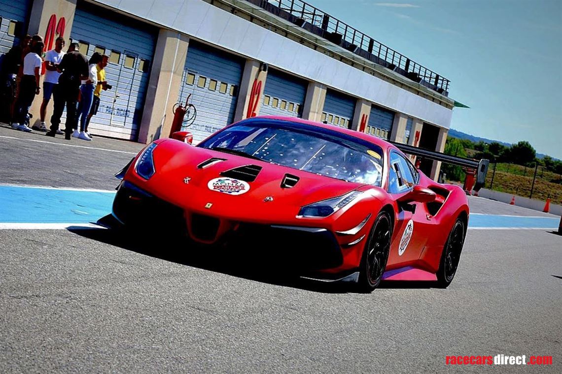 ferrari-488-challenge-evo