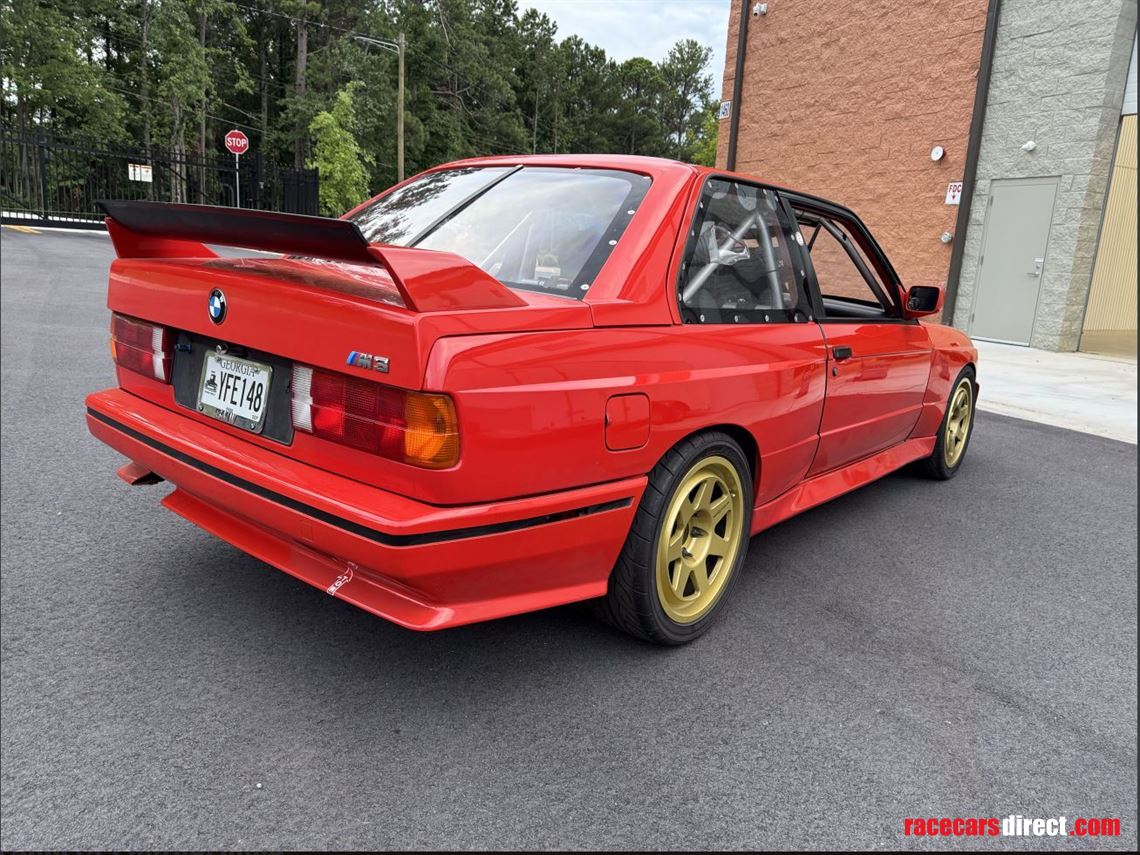 1988-bmw-e30-m3---high-spec-racetrack-day