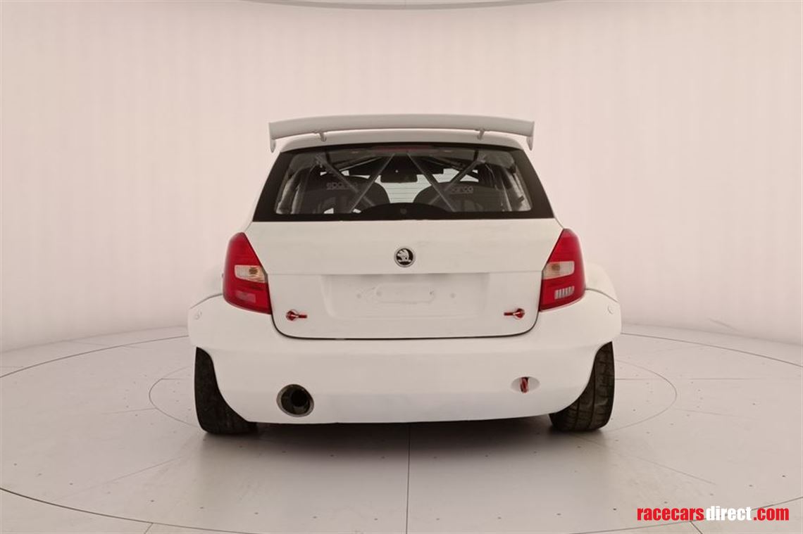 skoda-fabia-s2000-evo-2