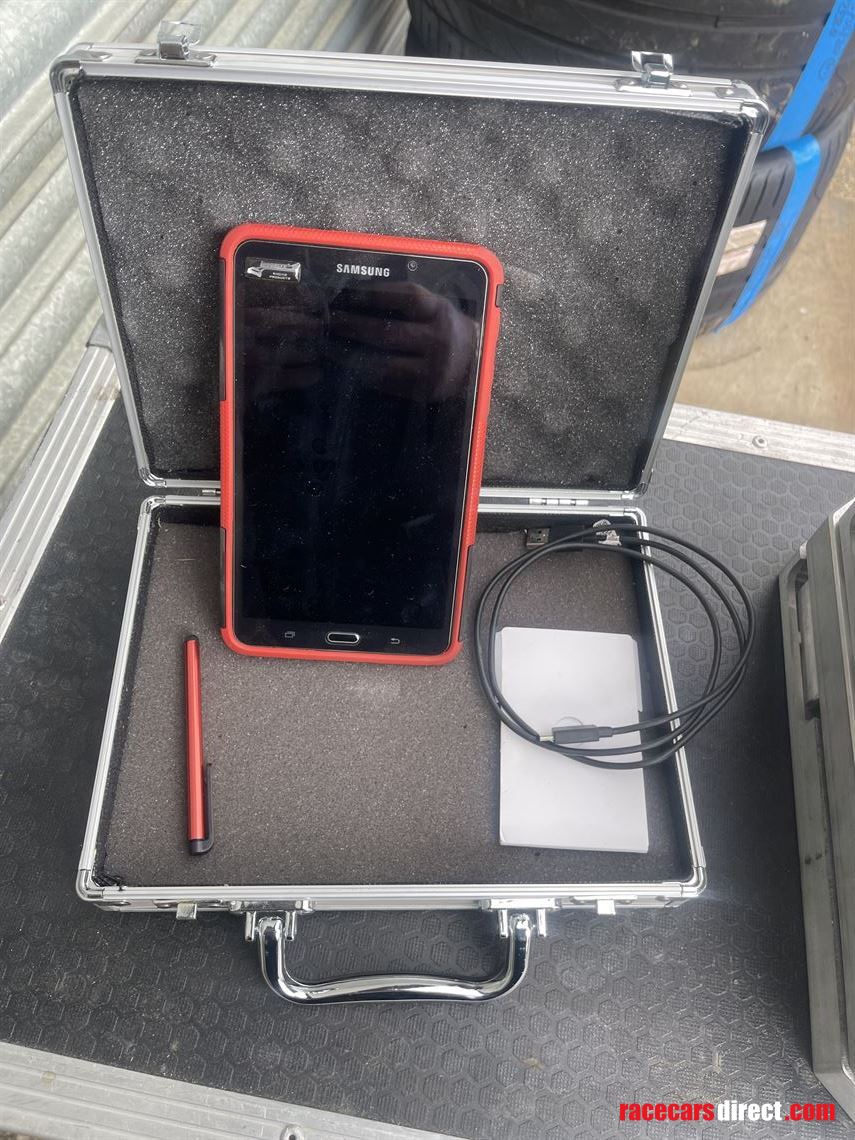 Racecarsdirect.com - LONGACRE XLI WIRELESS COMPUTER SCALES W/TABLET