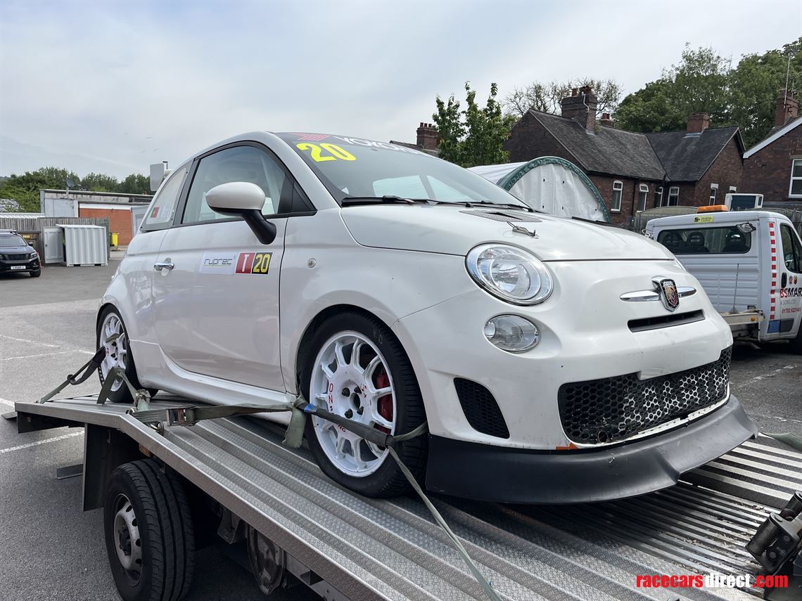 abarth-500-assetto-corse-works-race-car