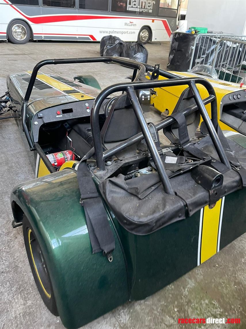 caterham-trackday-car