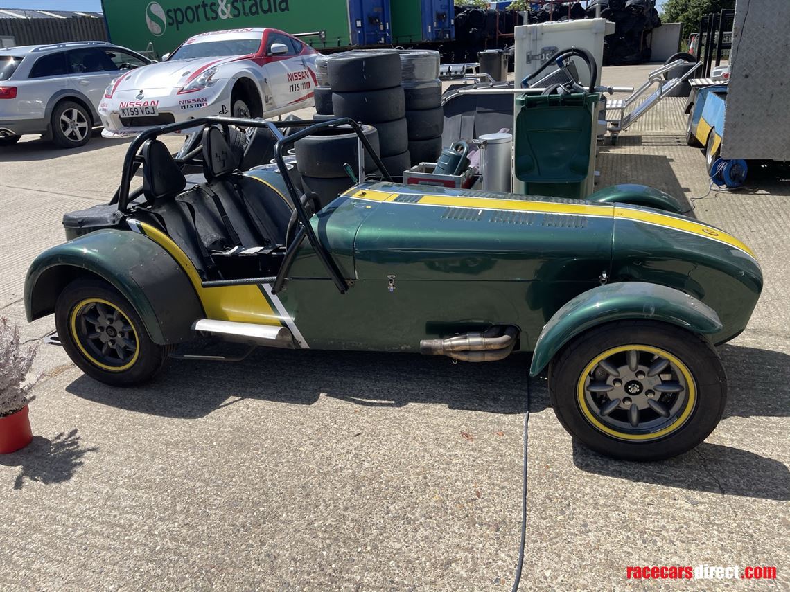 caterham-trackday-car