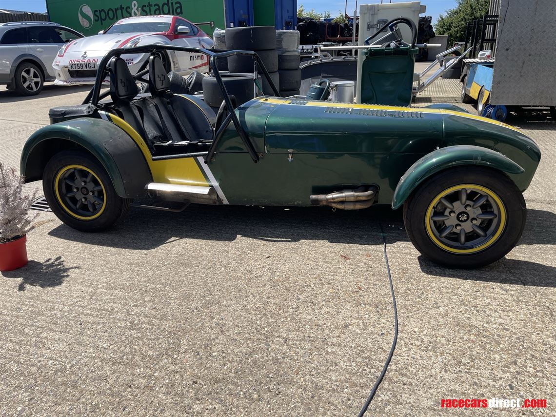 caterham-trackday-car