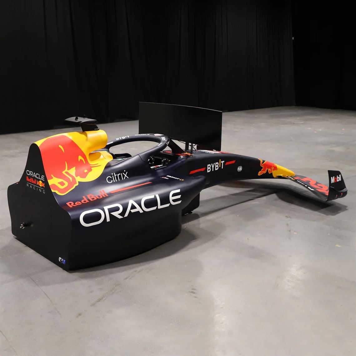 official-2022-oracle-red-bull-racing-rb18-f1