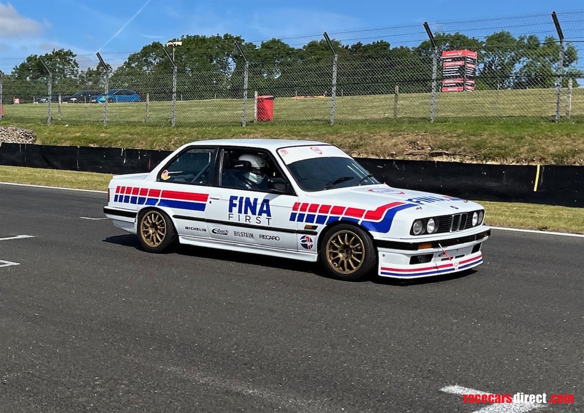 e30-race-car-running-m52b28