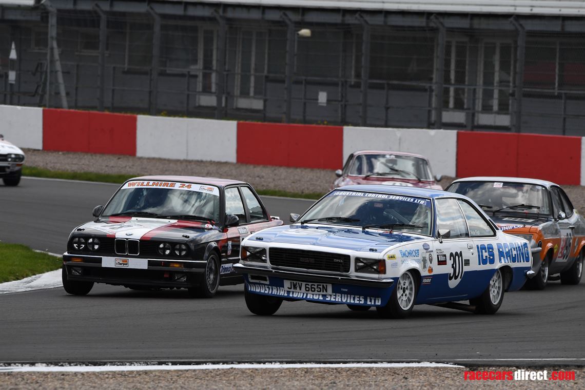 hrdc-historic-racing-drivers-club-race-meetin