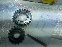 xtrac-transmission-gear-wheels-ex-f1