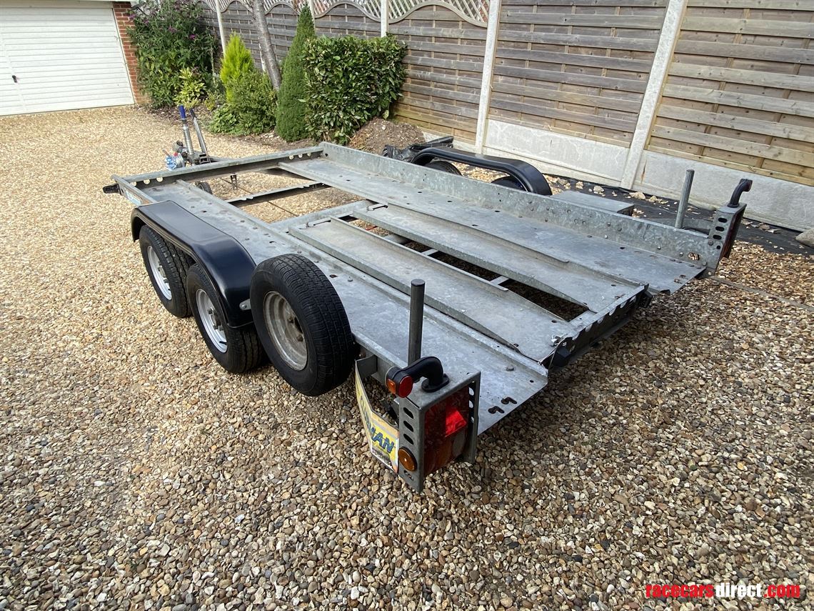 brian-james-clubman-car-trailer