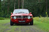 1967-alfa-romeo-gt-junior-in-gta-looks-with-2