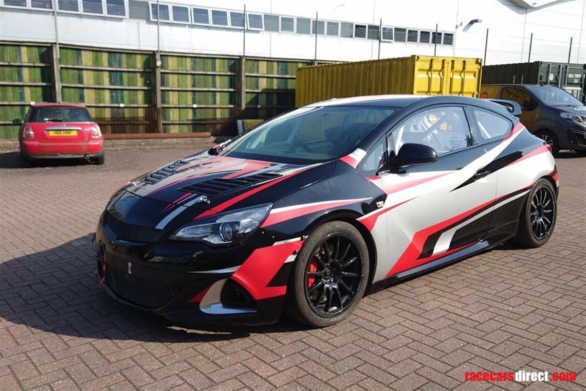 vauxhall-astra-gtc-vxr-20t