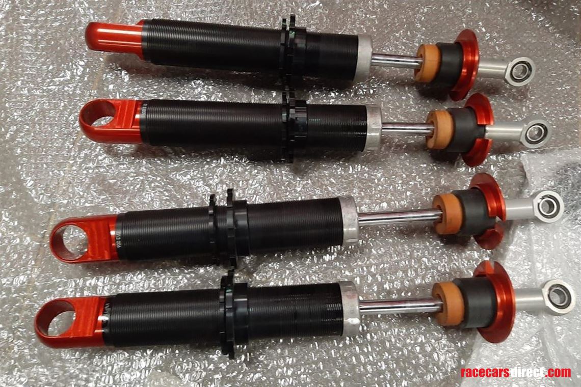 dampers-488-non-evo-challenge-car