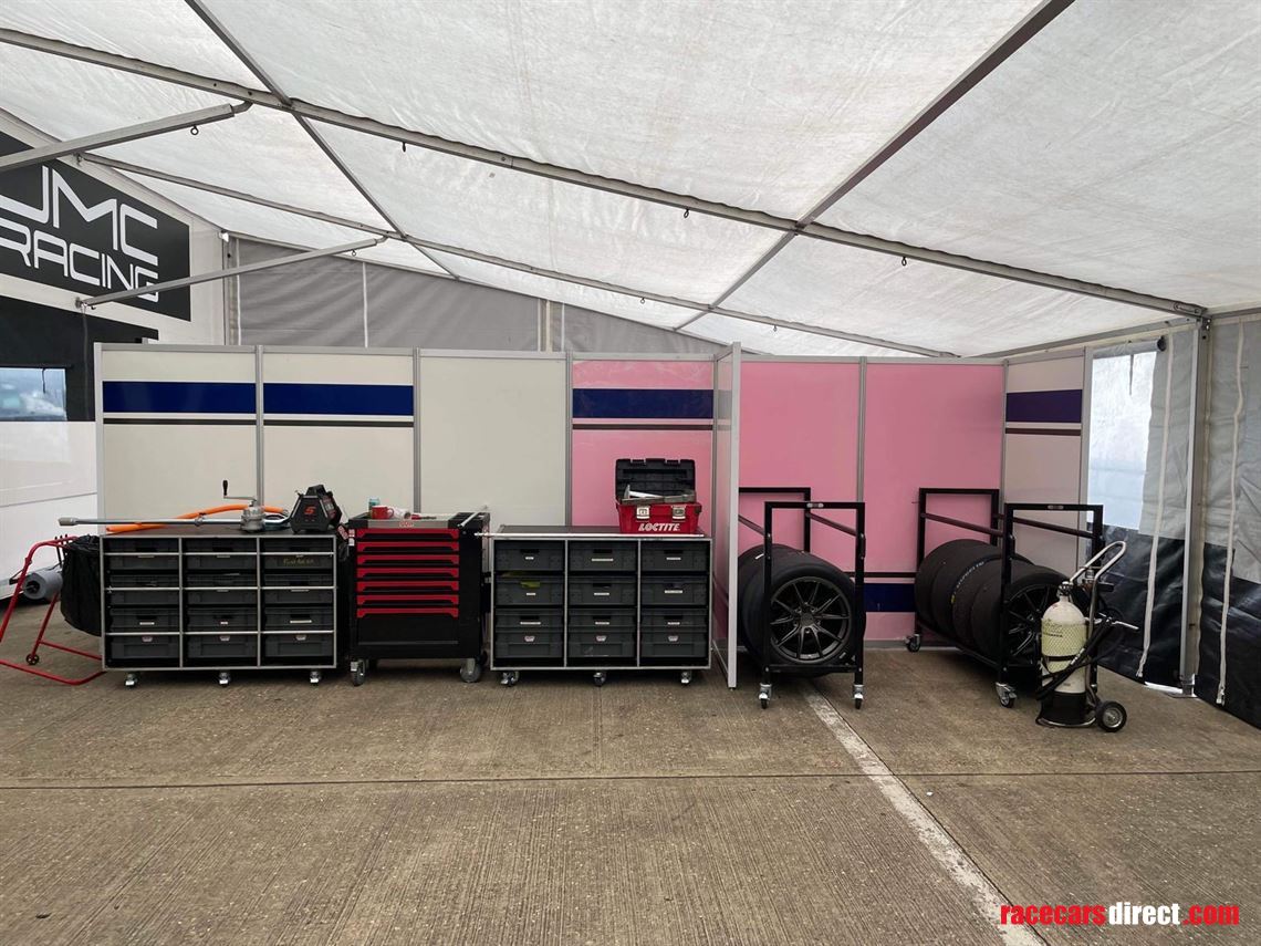 ex-british-gt-motorsport-pit-garage-walling-b