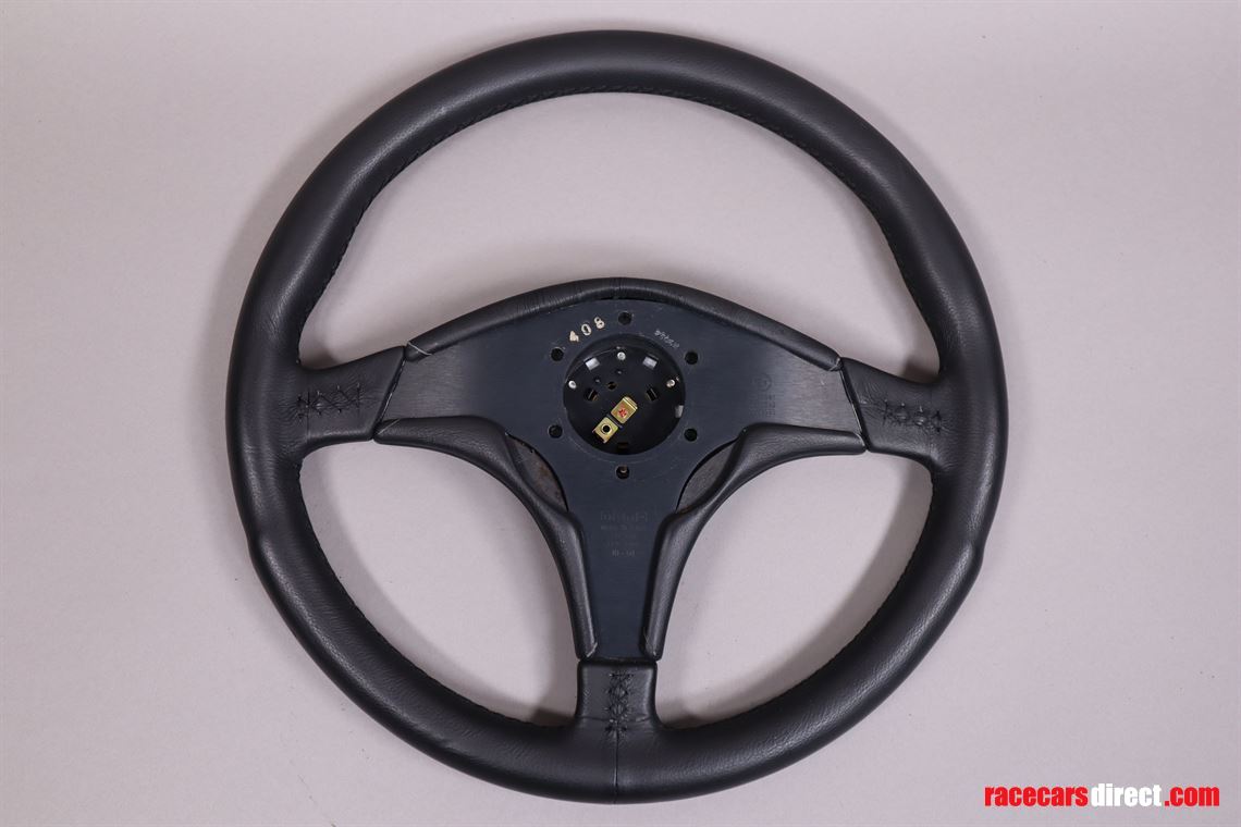 porsche-993-rs-steering-wheel-momo-type-d36