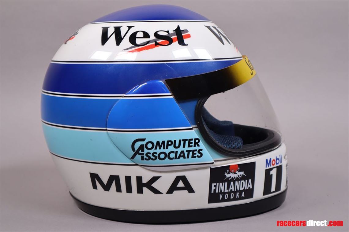 mika-hakkinen-formula-1-helmet-mclaren-merced