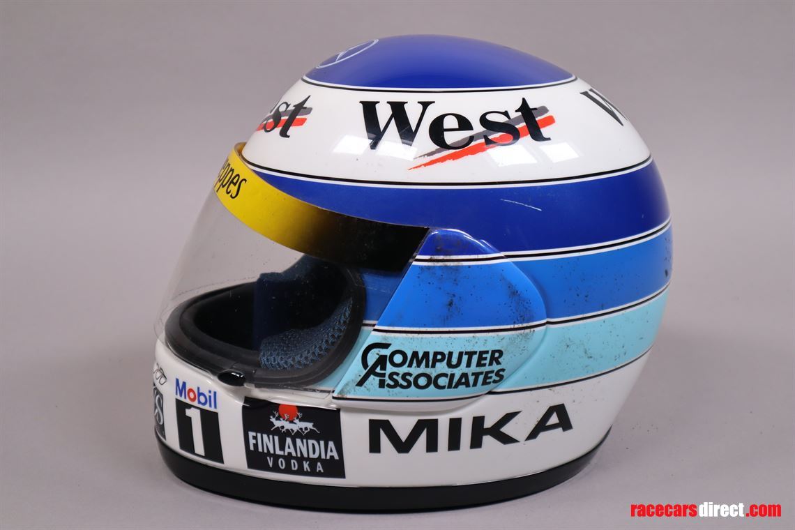 mika-hakkinen-formula-1-helmet-mclaren-merced