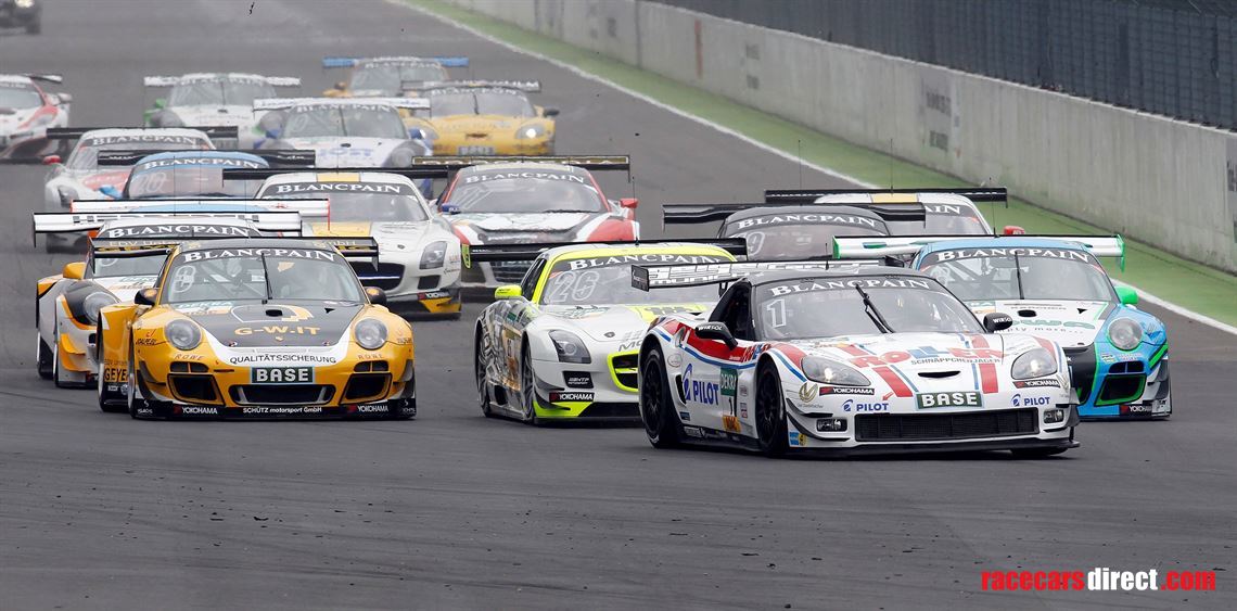 2013-adac-gt-masters-winning-corvette-gt3