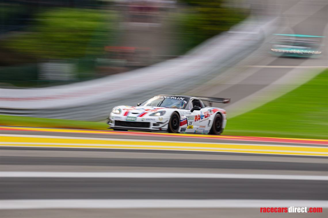 2013-adac-gt-masters-winning-corvette-gt3