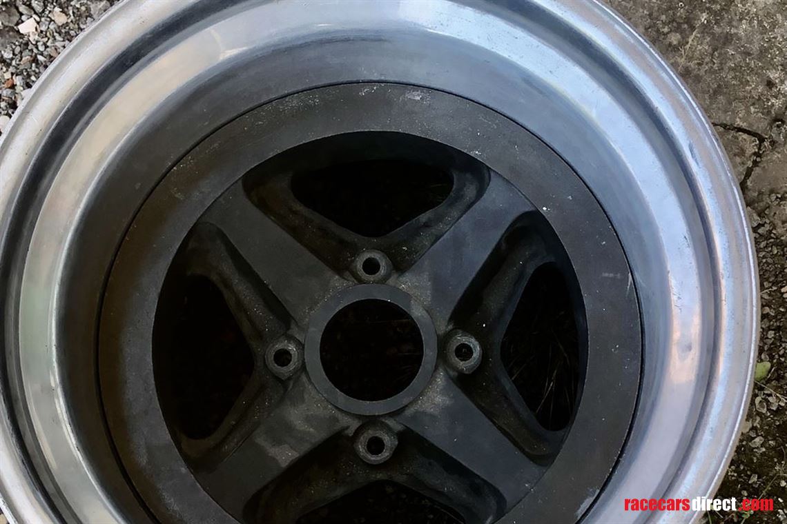 Racecarsdirect.com - 12 x13 BRABHAM 4 spoke split rim