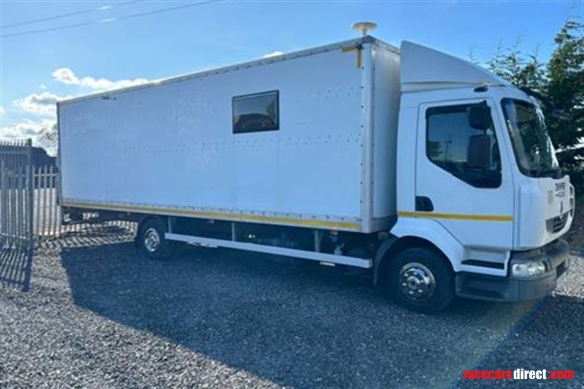 renault-midlum-race-truck