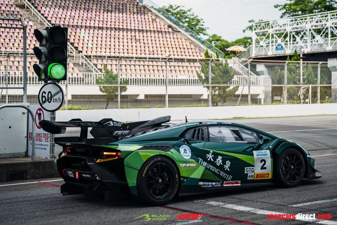 lamborghini-super-trofeo-evo-2-great-conditio