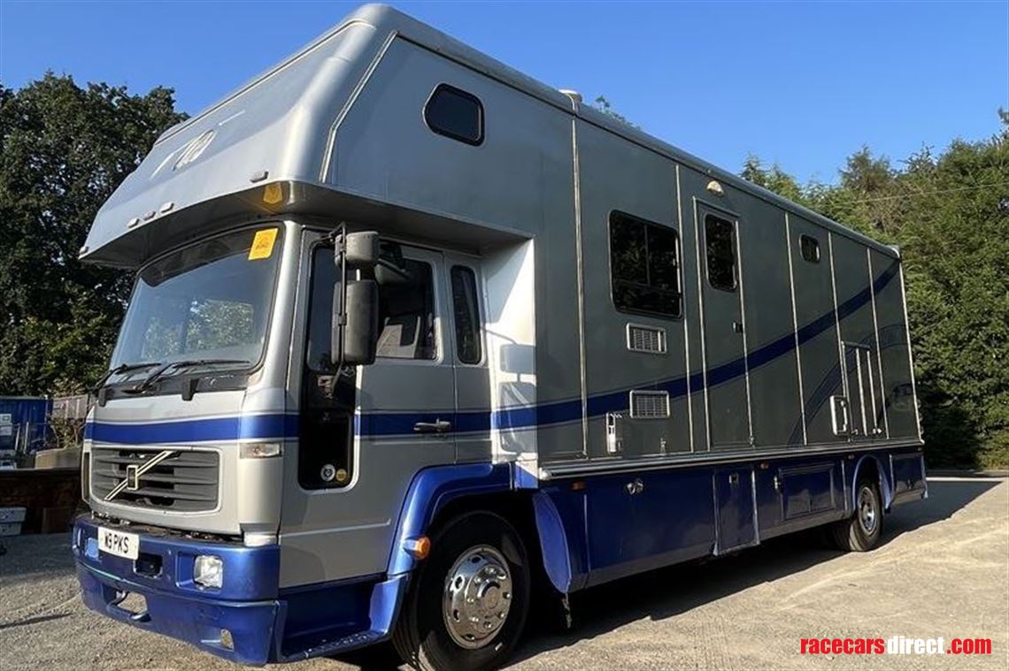 1999-volvo-motorhome-race-truck