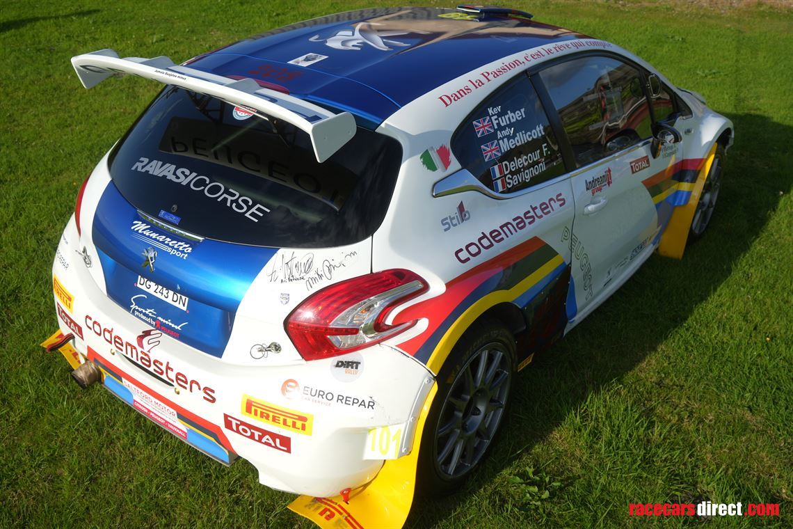 2014-peugeot-208-r5-t16-evo-2