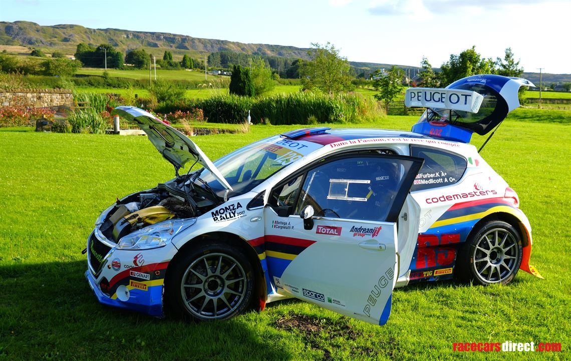 2014-peugeot-208-r5-t16-evo-2