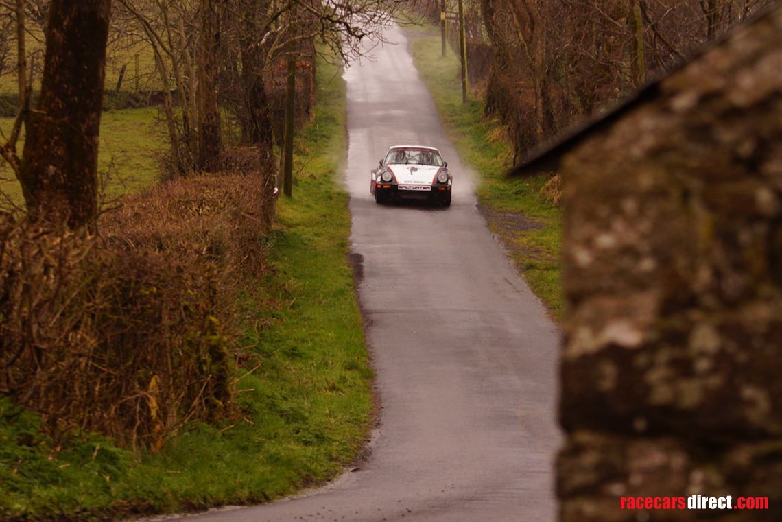 1975-porsche-911-rally-car