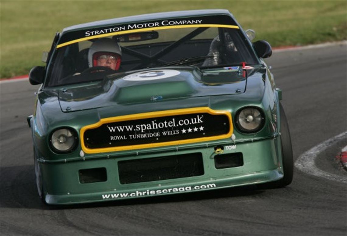 aston-martin-v8-racecar