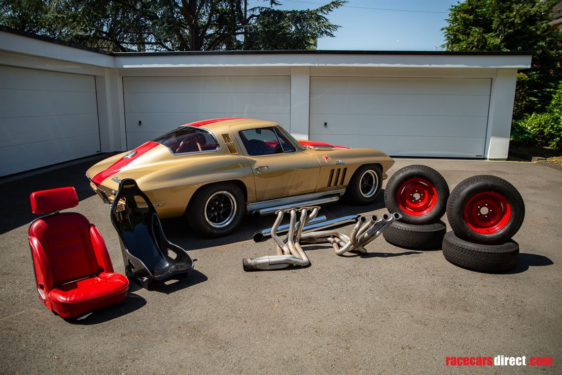 1965-chevrolet-corvette-c2-sting-ray-fia-race