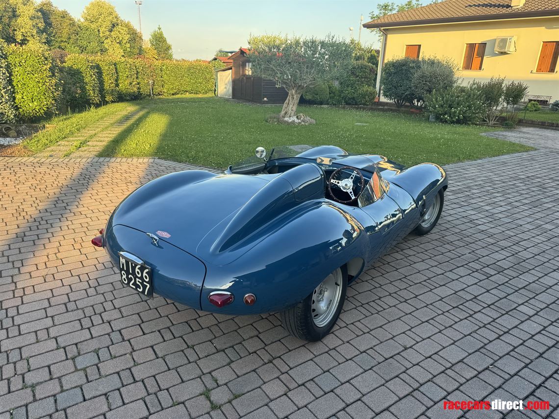 jaguar-d-type-replica-triunph-base