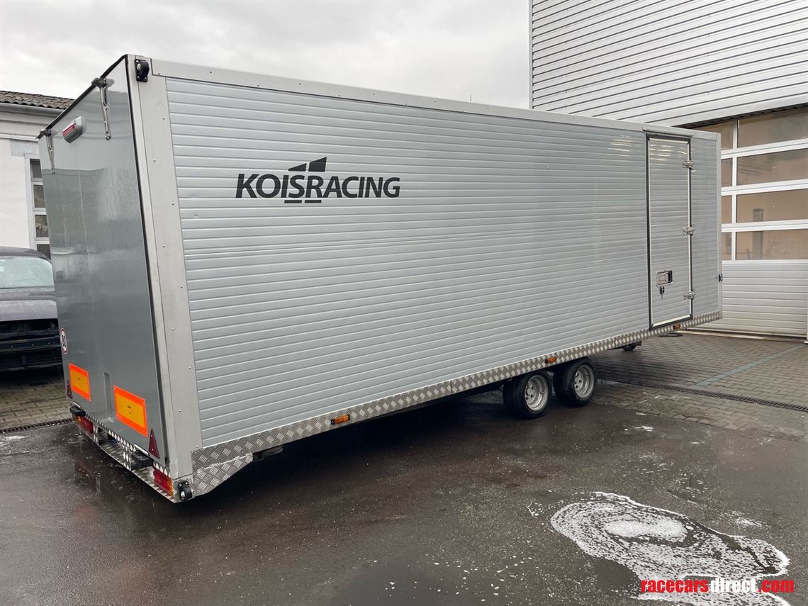 agados-car-trailer-enclosed-transporter